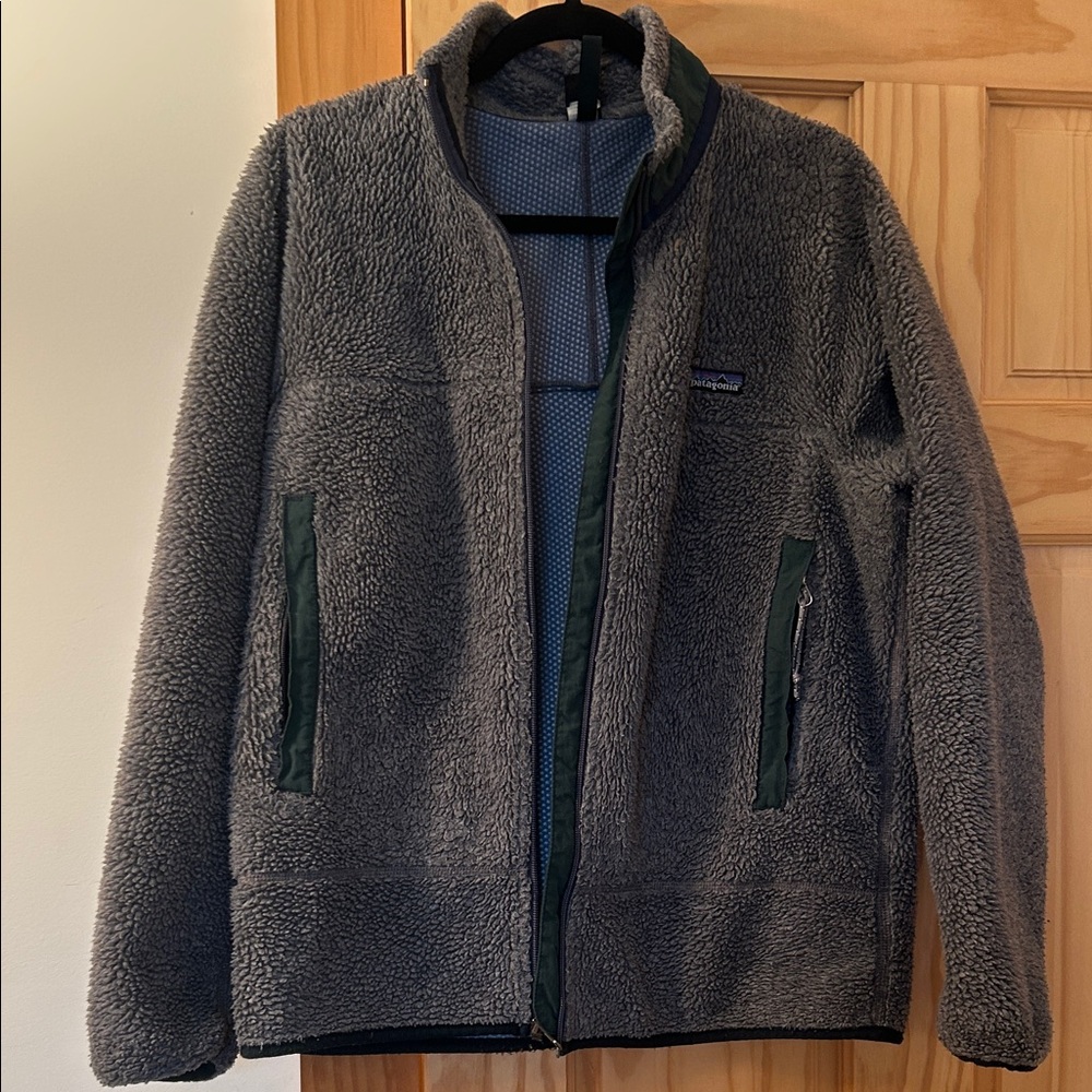 Patagonia Gray and Green Fleece Zip-Up Jacket
